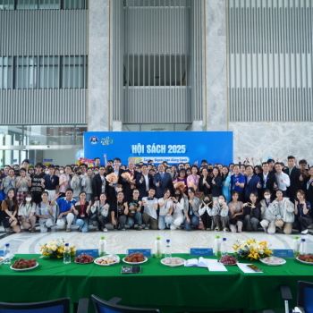 ECOBOOK tham gia Ngày hội Sách 2025 trường Đại học Văn hiến: Sách - Người bạn đồng hành 